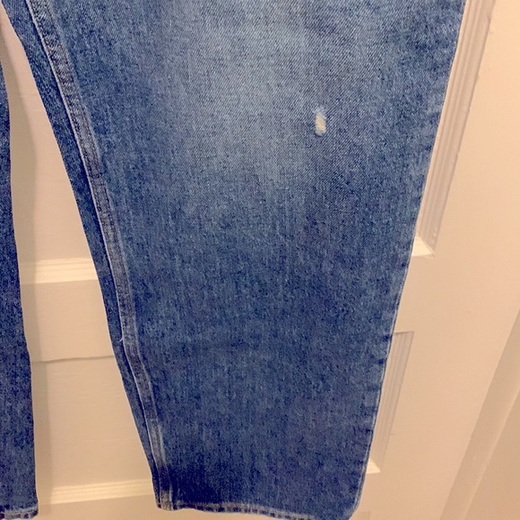 Abercrombie & Fitch women’s jeans ‘The 90’s Straight’ 12 - Picture 4 of 7